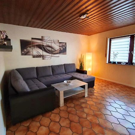 Apartments Rhona III Und IV Neunkirchen City エクステリア 写真