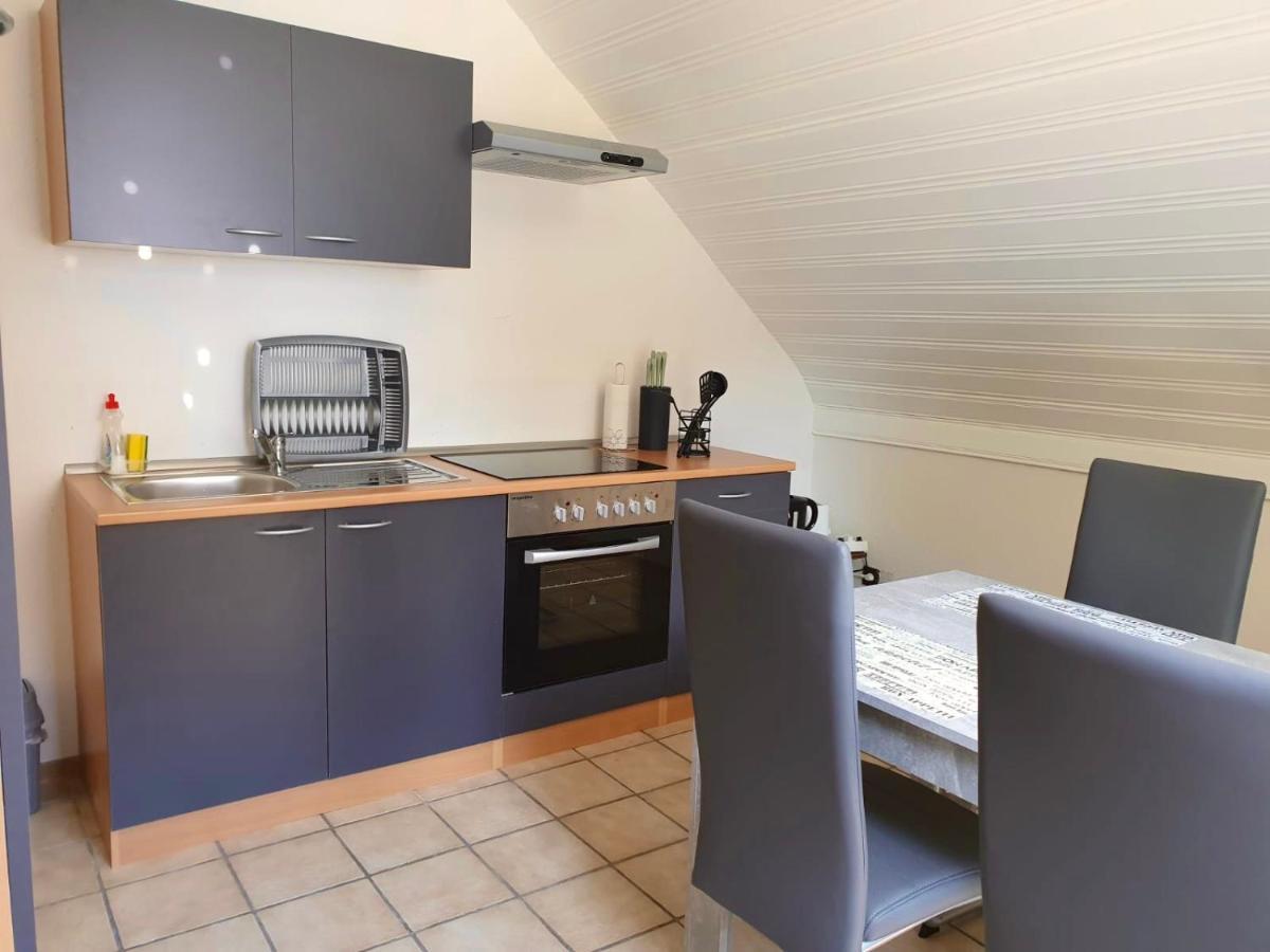 Apartments Rhona III Und IV Neunkirchen City エクステリア 写真