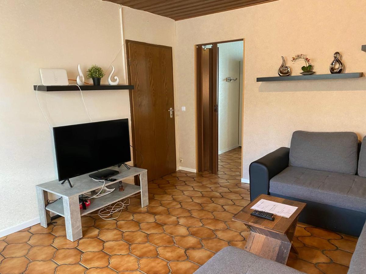 Apartments Rhona III Und IV Neunkirchen City エクステリア 写真